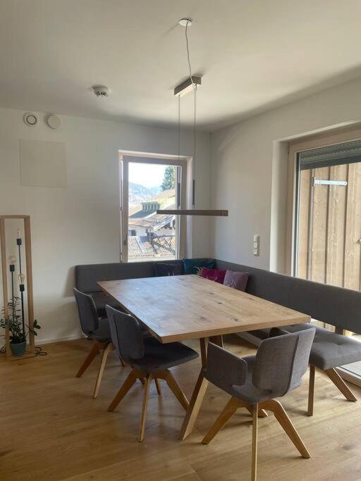 Wunderschoenes 4 Zimmer Apartment Mit Seeblick Bad Wiessee Eksteriør billede